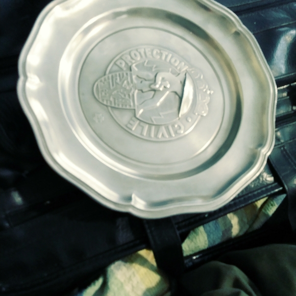 Kayser Zinn Antique Art Pewter Plate. - Picture 2 of 8